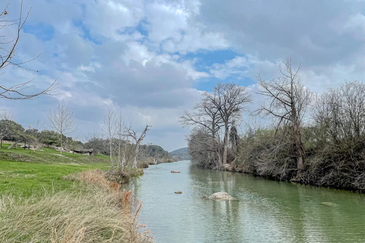 Grand River Retreat Wimberley Luaran gambar