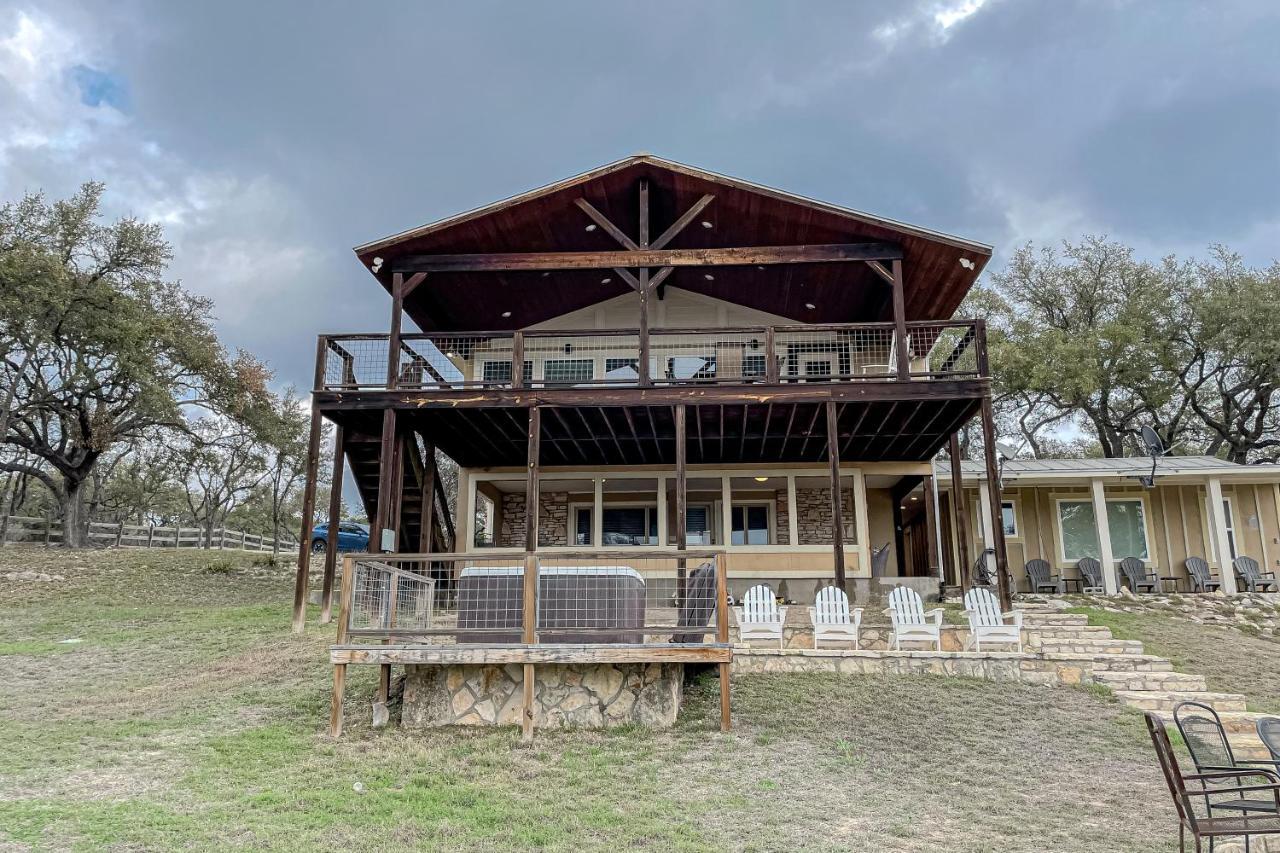 Grand River Retreat Wimberley Luaran gambar