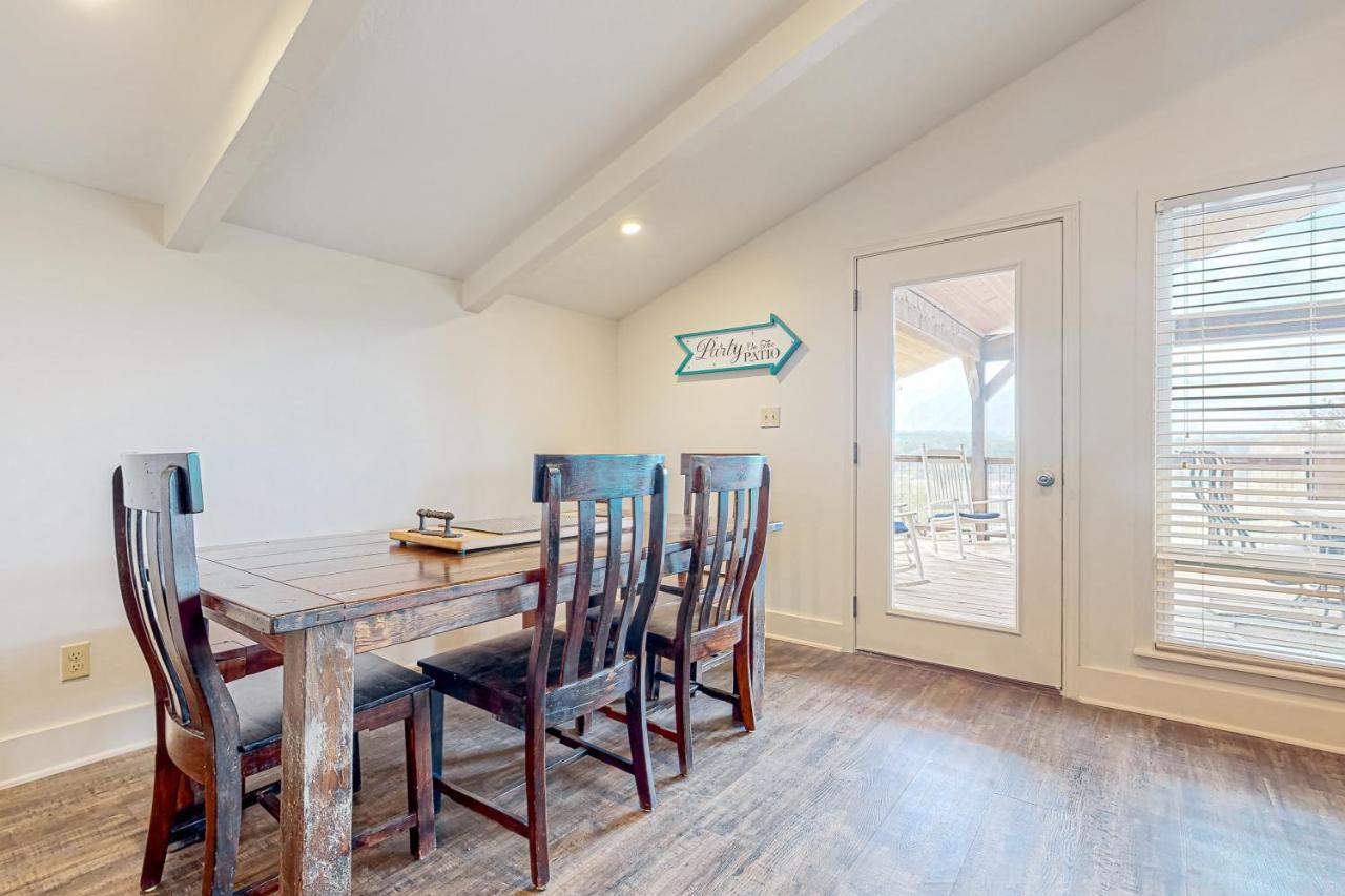 Grand River Retreat Wimberley Luaran gambar