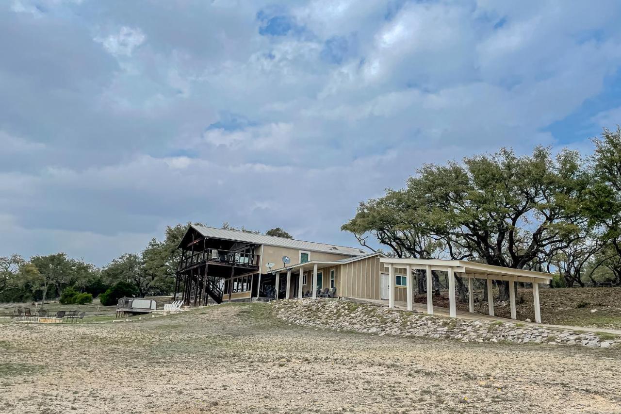 Grand River Retreat Wimberley Luaran gambar