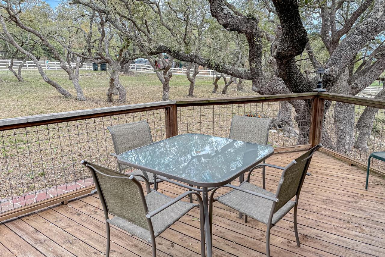 Grand River Retreat Wimberley Luaran gambar
