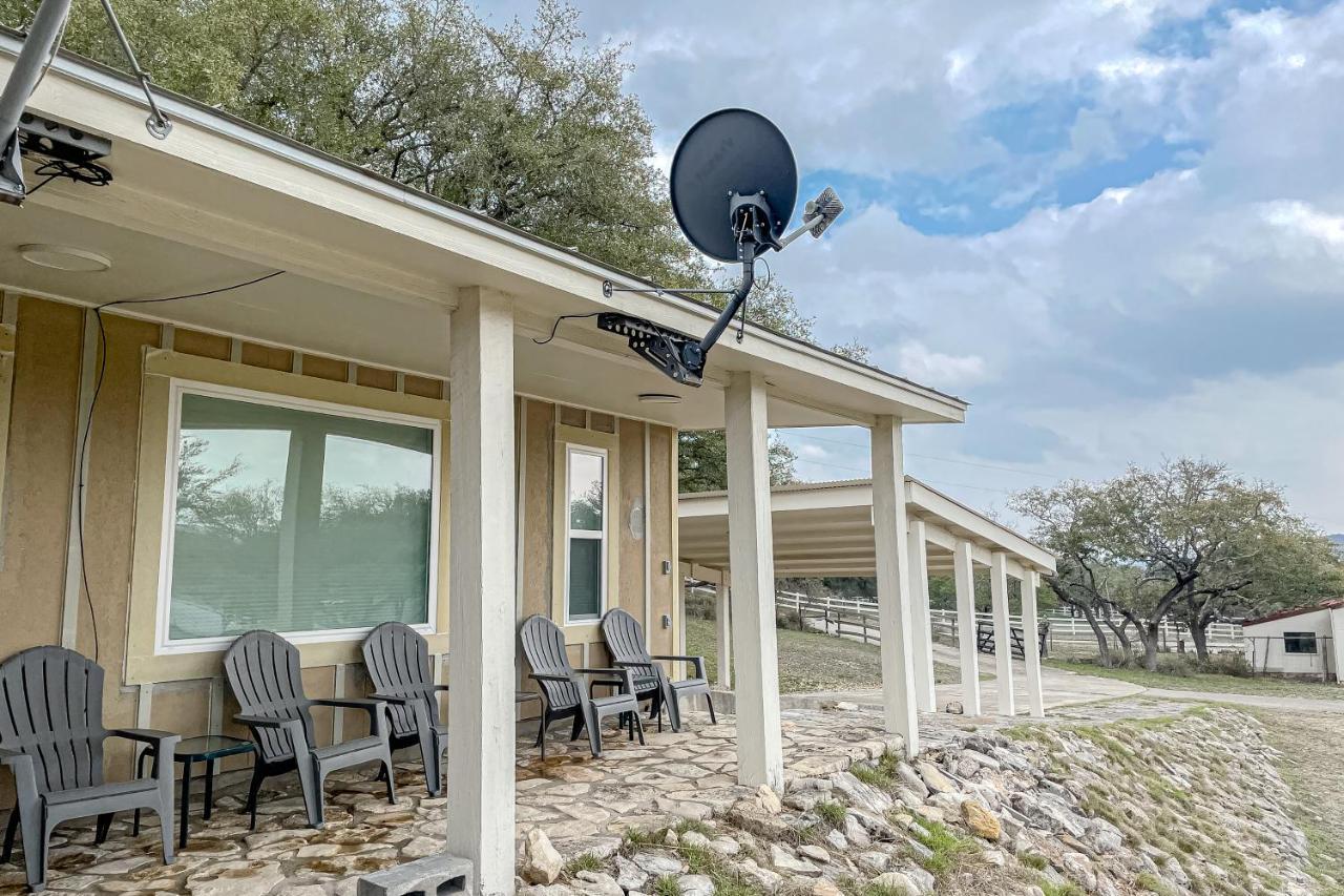 Grand River Retreat Wimberley Luaran gambar